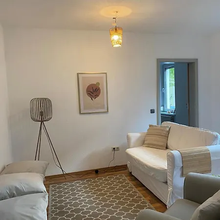 Modern & Cozy 4-room With Charm *