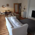 Modern & Cozy 4-room With Charm * Augsburgo