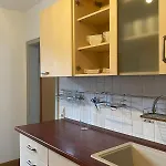Modern & Cozy 4-room With Charm *