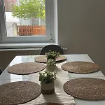Modern & Cozy 4-room With Charm Apartamento Augsburgo