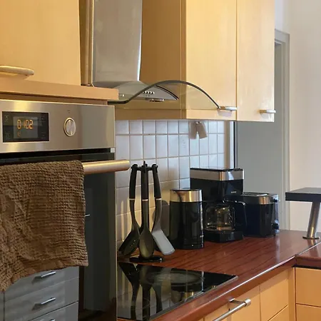 Appartement Modern & Cozy 4-room With Charm