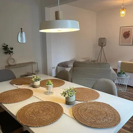 Apartamento Modern & Cozy 4-room With Charm *